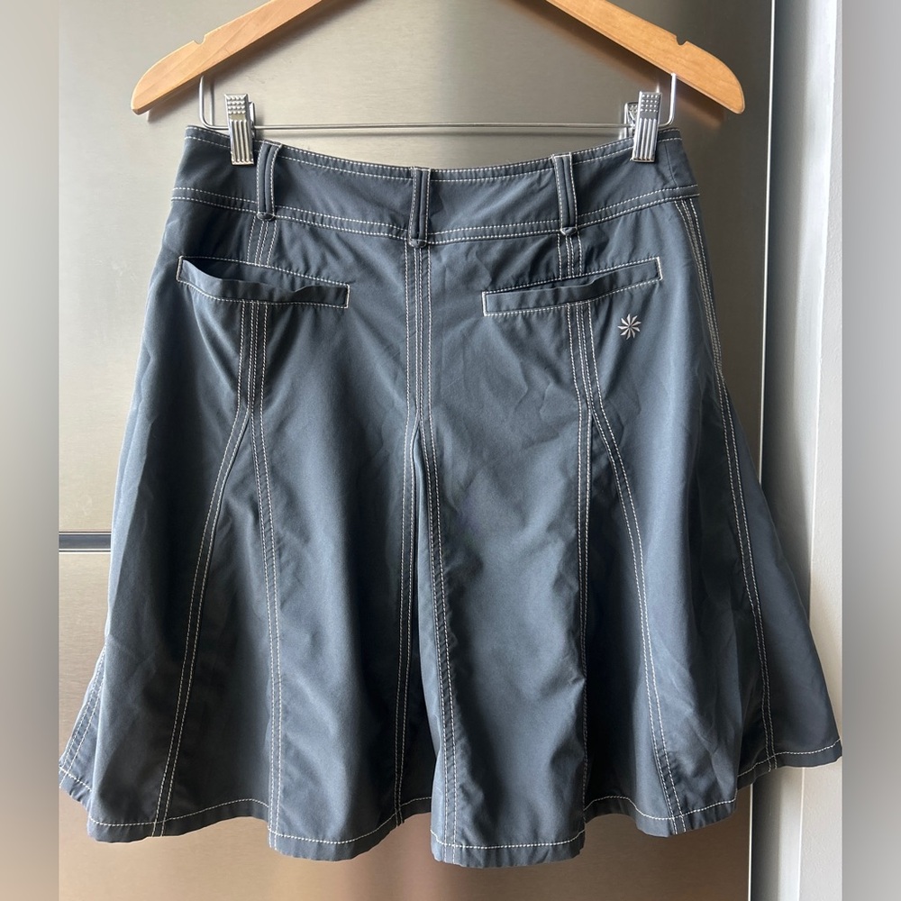 Athleta Gray Skort Skirt Shorts Built In Stretch Size 10 - Picture 2 of 8